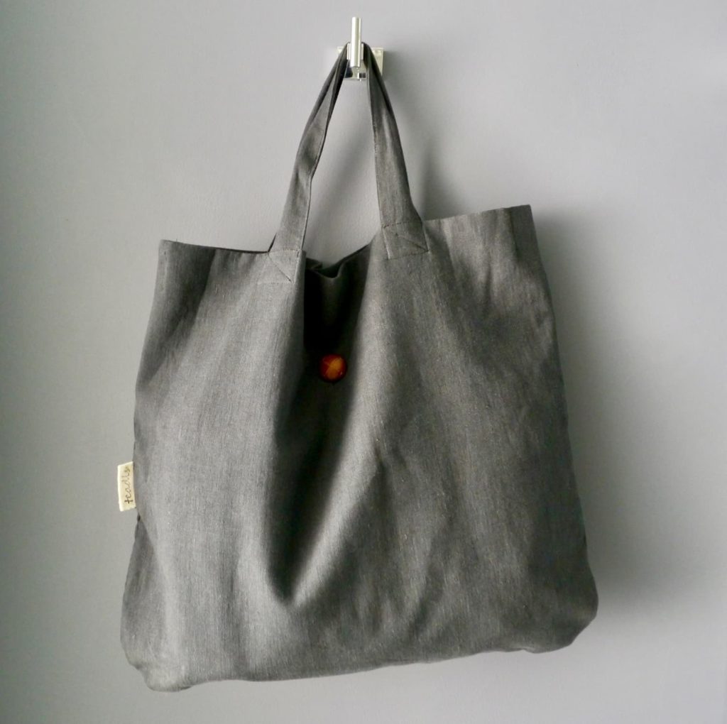 sac cabas toumi en lin de couleur carbone.